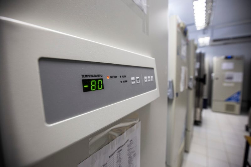 Refrigerador de vacinas