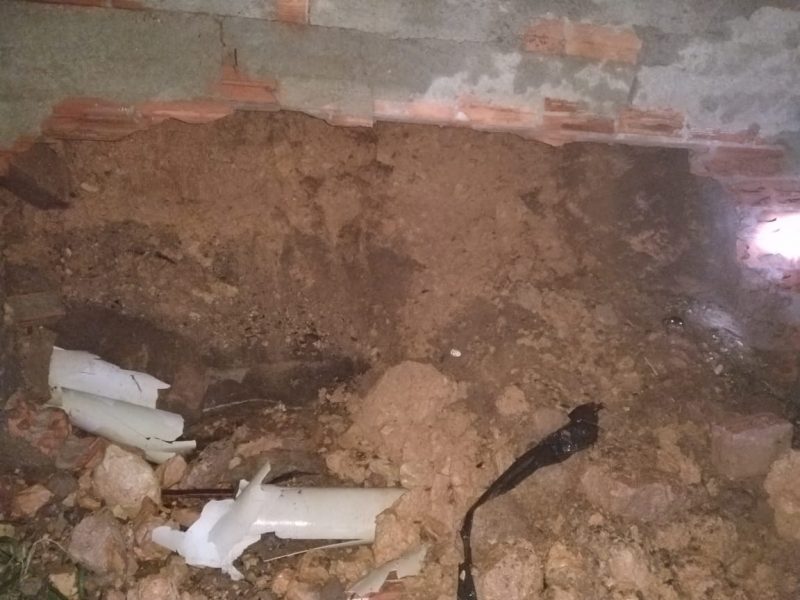 Equipes da Defesa Civil também estiveram no local verificando os estragos – Foto: Prefeitura de Rio Negrinho/Divulgação