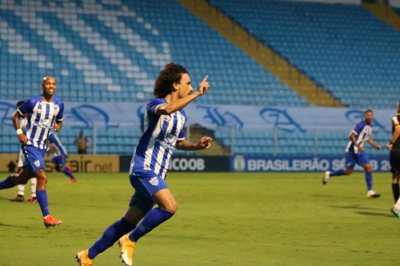 Vald&iacute;via, destaque do Ava&iacute; na &uacute;ltima temporada, foi mantido para a atual temporada; uma das estrelas do Ava&iacute; que entra como favorito ao t&iacute;tulo – Foto: Frederico Tadeu/Ava&iacute; FC