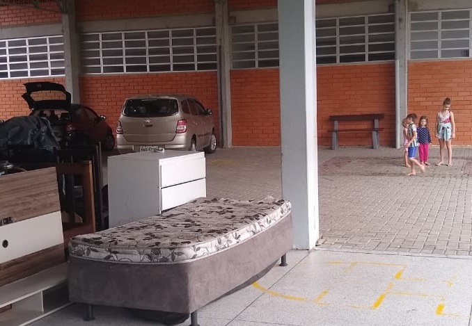 Tr&ecirc;s fam&iacute;lias est&atilde;o acolhidas em abrigo de Timb&oacute; – Foto: Defesa Civil Timb&oacute; / Divulga&ccedil;&atilde;o