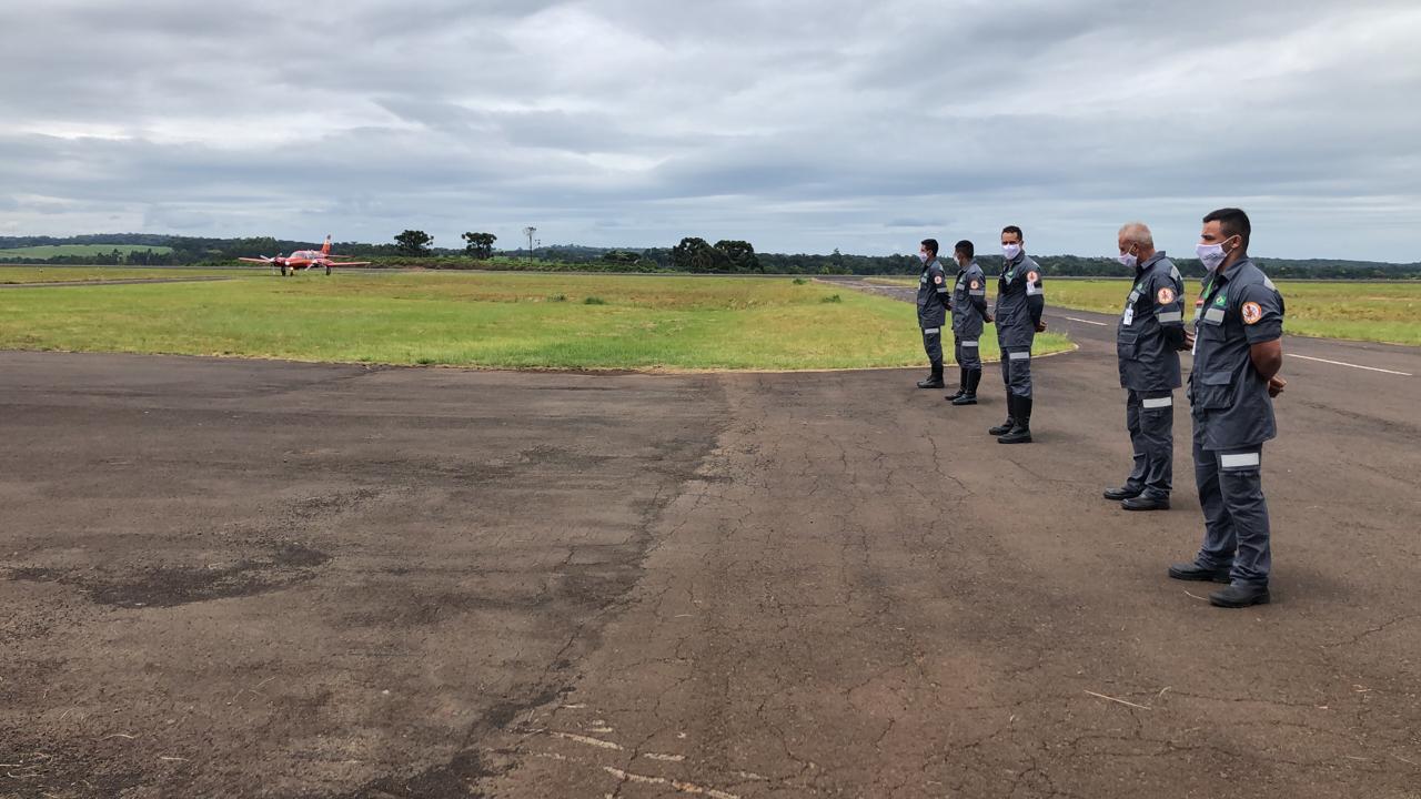 Aeronave do Corpo de Bombeiros chega a Chapecó nesta manhã de terça-feira (19) - Willian Ricardo/ND/Divulgação