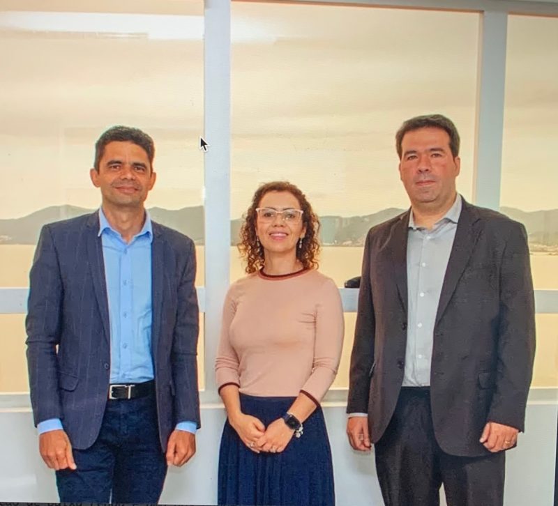 Nova Diretoria foi eleita por aclamação – Foto: anoreg-sc-21