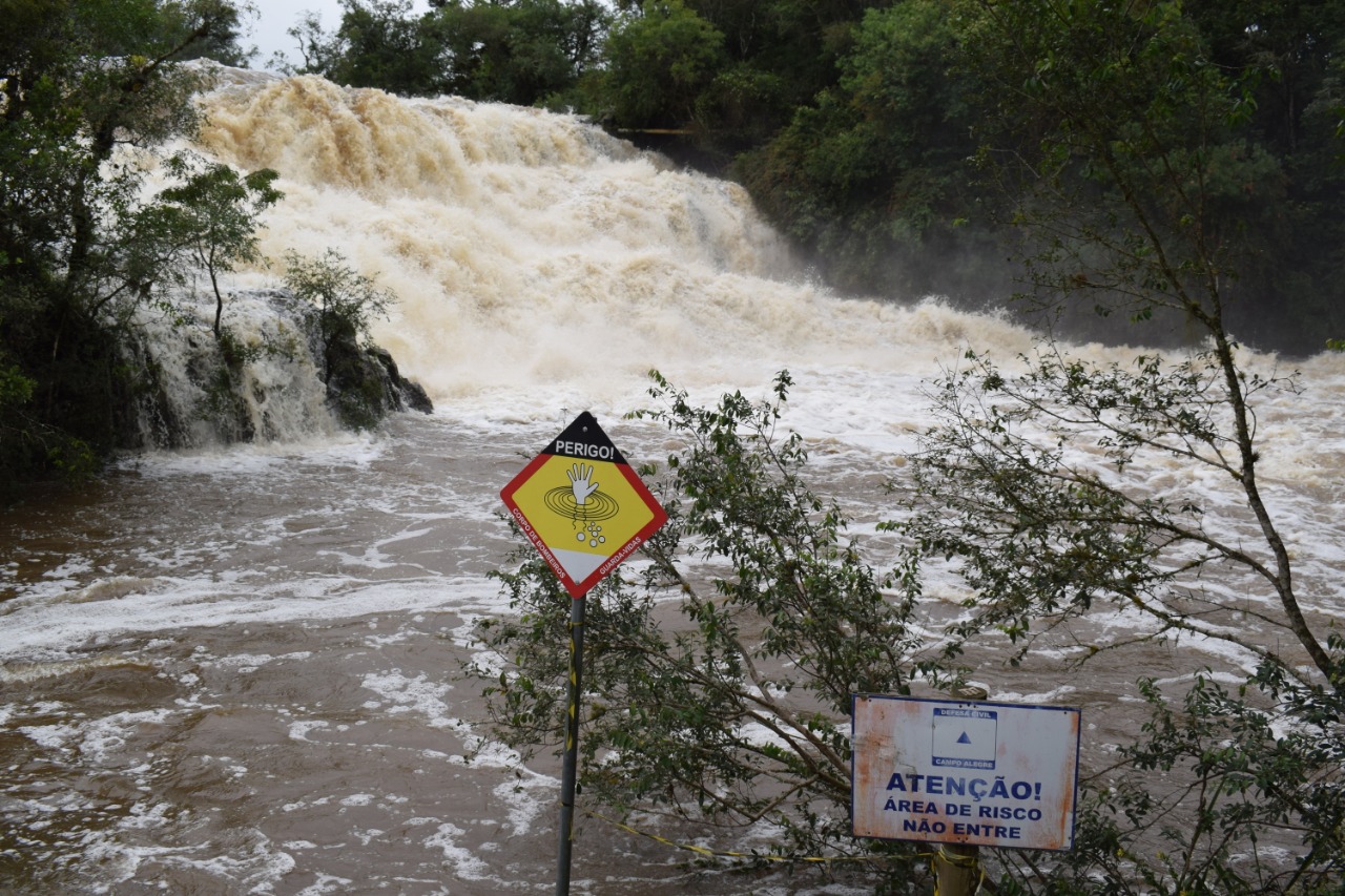 Nível da Cachoeira do Salto, em Campo Alegre, atinge patamar preocupante - Divulgação/ND