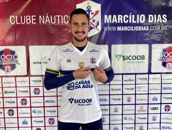 Marcílio Dias renova com o goleiro Júnior Belliato
