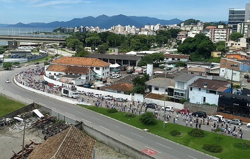 Manifestação em prol da Comcap nas ruas de Florianópolis – Foto: Facebook/Sintrasem/Divulgação/ND