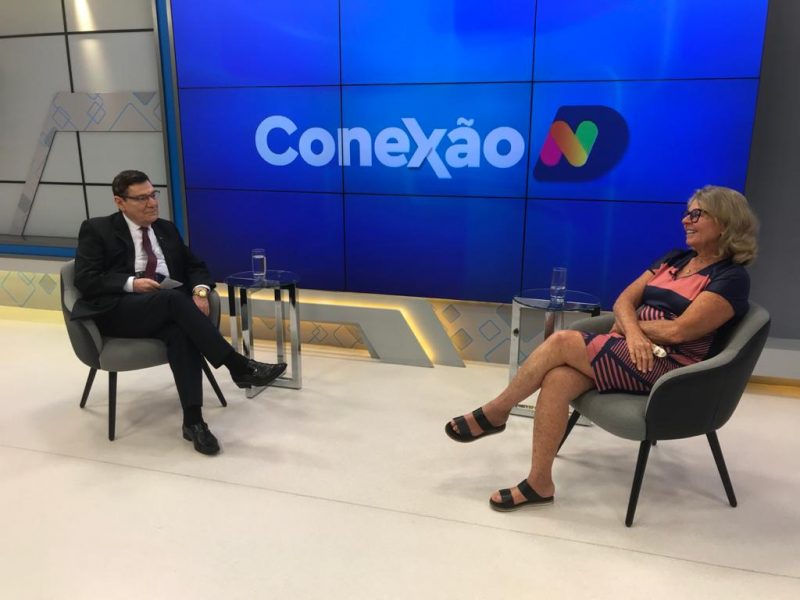 Luiz Carlos Prates recebe a presidente do Instituto Guga Kuerten, Alice Kuerten – Foto: NDTV