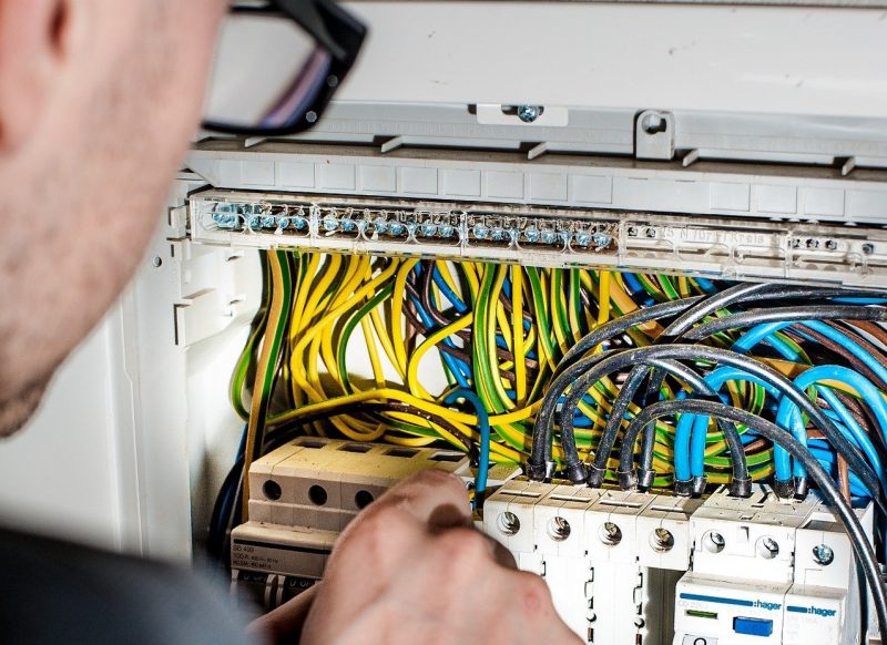 Senado aprova projeto para ampliar p&uacute;blico com direito a desconto na conta de luz; entenda – Foto: Pixabay/Divulga&ccedil;&atilde;o/ND