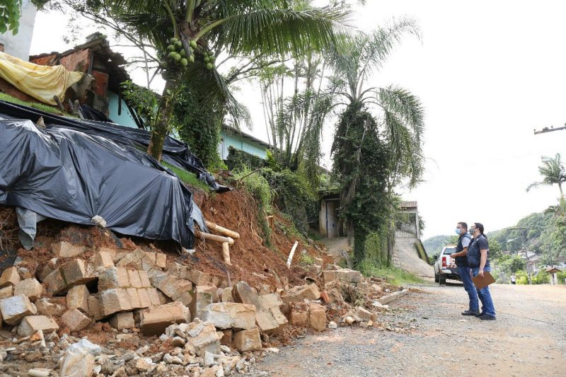 41 deslizamentos foram atendidos pela Defesa Civil em Joinville – Foto: Rogério da Silva/Prefeitura de Joinville