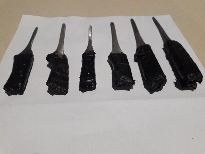 Facas produzidas artesanalmente foram apreendidas em Camboriú – Foto: Polícia Militar/Divulgação