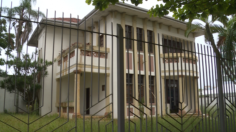 Peti&ccedil;&atilde;o quer que Conservat&oacute;rio de M&uacute;sica de Itaja&iacute; ocupe casar&atilde;o abandonado. – Foto: Elias Gotaski/ND