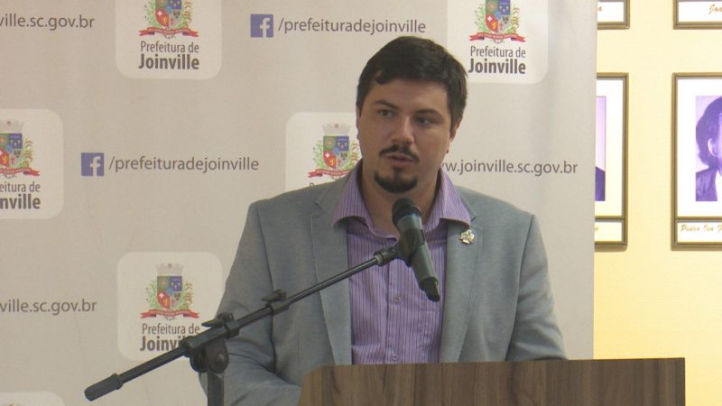 Secretario de saúde afirmou que cidade está pronta para vacinar a população – Foto: Alpha/NDTV