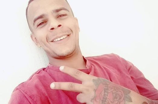 Kleber Teixeira sofreu uma descarga elétrica em Corupá, ele chegou a ser socorrido e encaminhado ao hospital – Foto: Reprodução/Redes Sociais