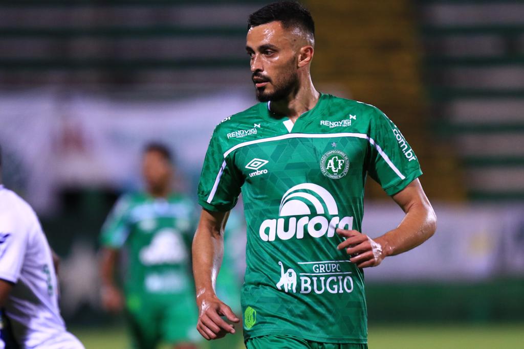Chapecoense garantiu o título inédito do Campeonato Brasileiro da Série B por um placar de 3 a 1 para cima do time do Confiança. - Márcio Cunha/ACF/Divulgação