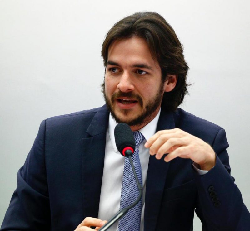 Pedro Cunha Lima, propositor da PEC do Penduricalho