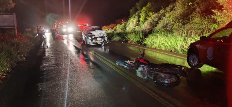 O acidente ocorreu por volta das 22h desta sexta-feira (29). – Foto: PMRV/Divulgação/ND