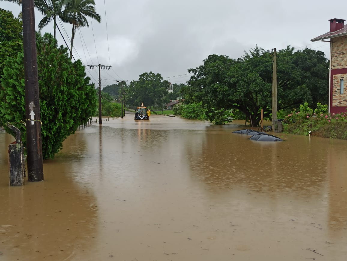 Rua Jose Ostrowski Junior, em Rodeio - Defesa Civil Rodeio / Divulgação