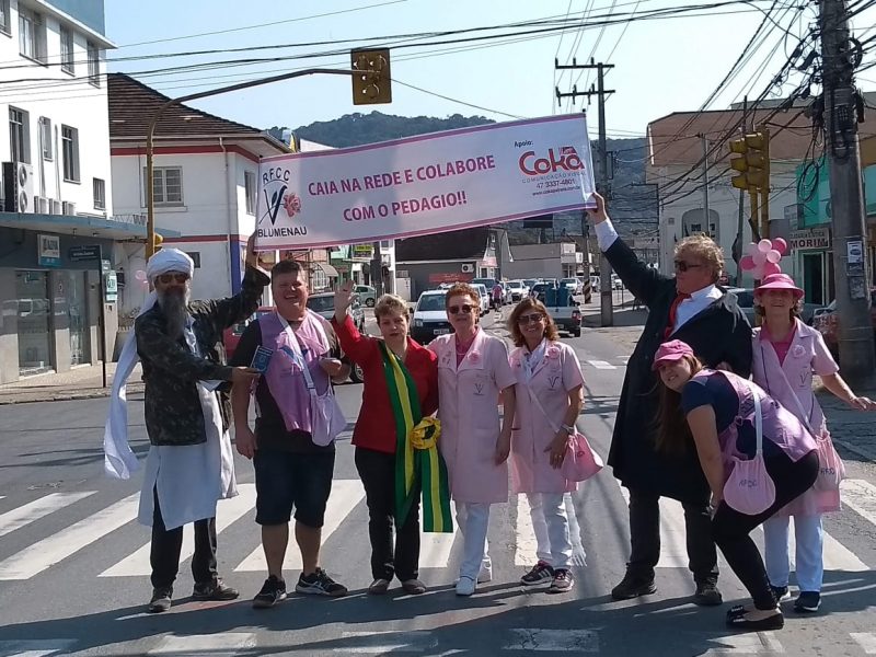 “Trump” engajado em causas sociais em Blumenau – Foto: Arquivo Pessoal/Reprodução