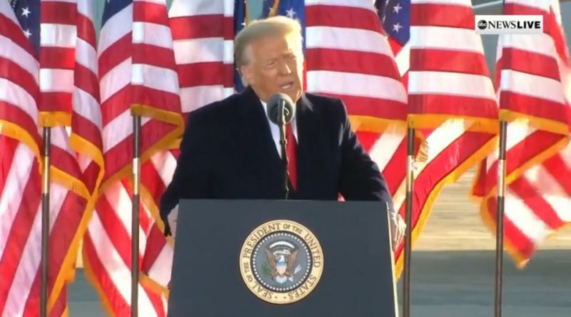 Trump durante discurso no último dia como presidente dos EUA – Foto: ABC News/Divulgação/ND
