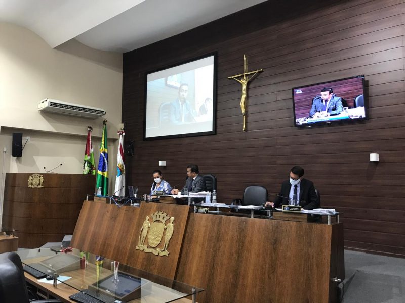 Sessão segue na Câmara Municipal de Florianópolis – Foto: Léo Munhoz/ND