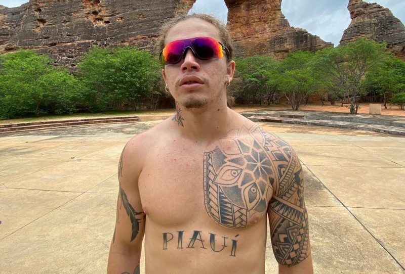 Whindersson Nunes diz ter visto &oacute;vni – Foto: Reprodu&ccedil;&atilde;o/Instagram