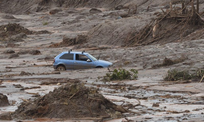 O Distrito de Bento Rodrigues, em Mariana (MG), foi atingido em 5 de novembro de 2015 pelo rompimento de duas barragens de rejeitos da mineradora Samarco Foto: Antonio Cruz/ Ag&ecirc;ncia Brasil/ND