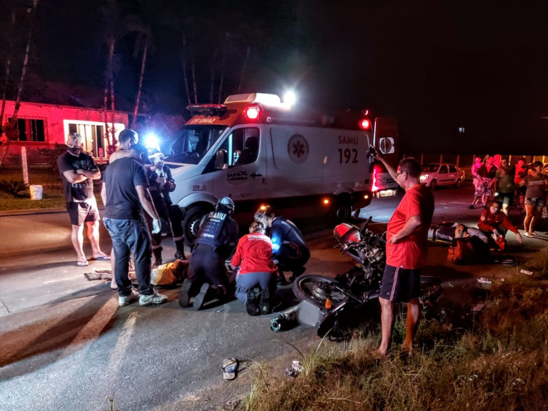 Acidente ocorreu no bairro Rio Cerro I, em Jaragu&aacute; do Sul – Foto: F&aacute;bio Junkes/OCP News