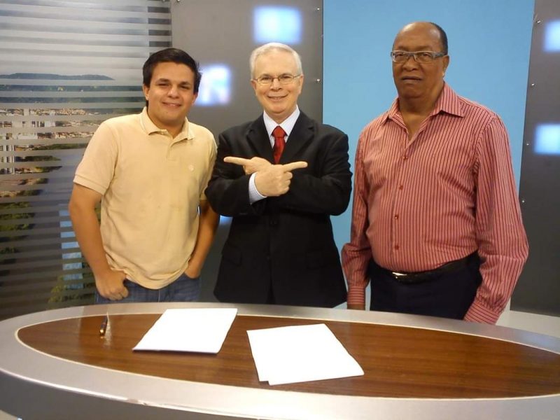 Seu Ad&atilde;o passou pela tela da NDTV Record TV Itaja&iacute; como comentarista esportivo. – Foto: Arquivo/NDTV