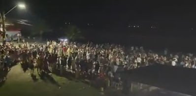 V&iacute;deo mostra aglomera&ccedil;&atilde;o na Prainha durante a madrugada – Foto: Reprodu&ccedil;&atilde;o/Redes Sociais