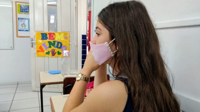 O uso de máscara é obrigatório aos alunos e professores – Foto: Jonathan Rocha/NDTV