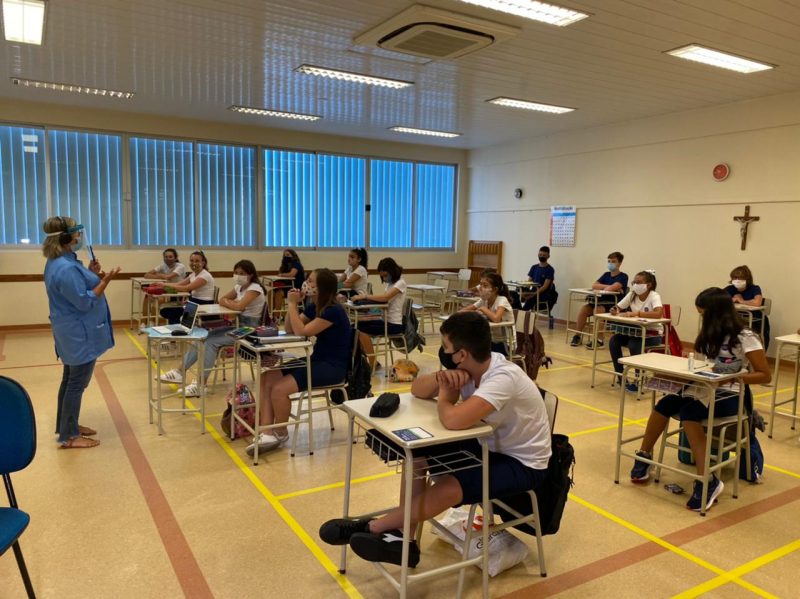 Escolas particulares retomam aulas presenciais nesta segunda-feira com novas regras (8) – Foto: Maria Fernanda Salinet/ND