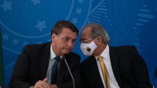 Bolsonaro sanciona lei que garante autonomia do Banco Central