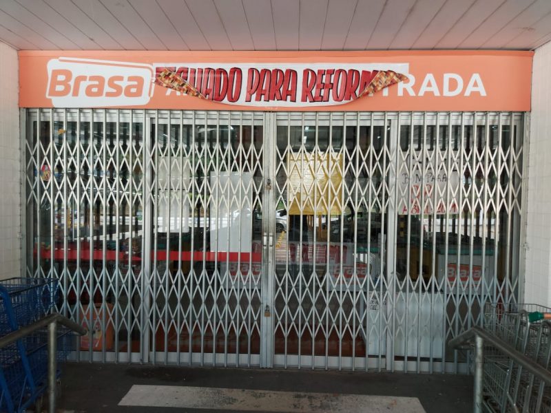 brasa atacadista fecha lojas em jaragua