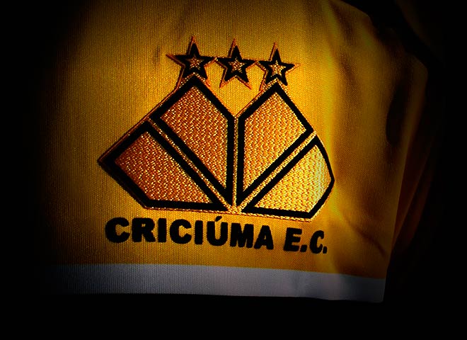 Crici&uacute;ma caiu e, 2004 – Foto: Divulga&ccedil;&atilde;o/Crici&uacute;ma E.C./ND