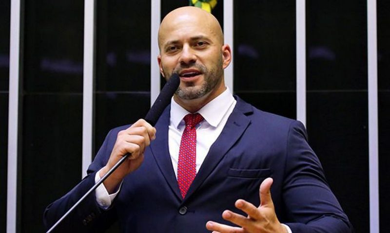 Deputado Daniel Silveira deverá pagar R$ 100 mil por violações em tornozeleira – Foto: Câmara dos Deputados/Divulgação/ND