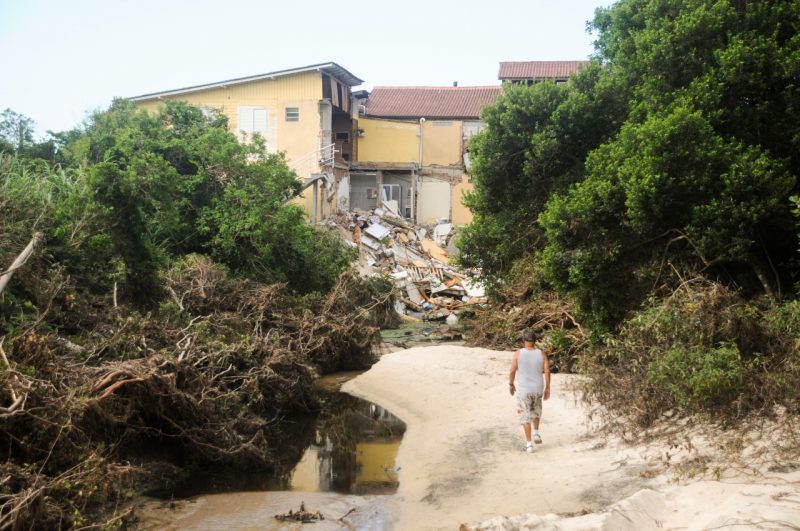 Desastre ambiental pode levar a discuss&otilde;es sobre saneamento na Ilha de SC – Foto: Leo Munhoz/ND
