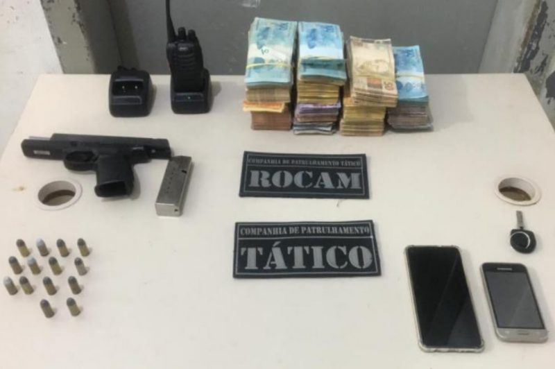 Dinheiro roubado durante assalto no Alto Vale é recuperado em Joinville – Foto: Divulgação/Polícia Militar/ND
