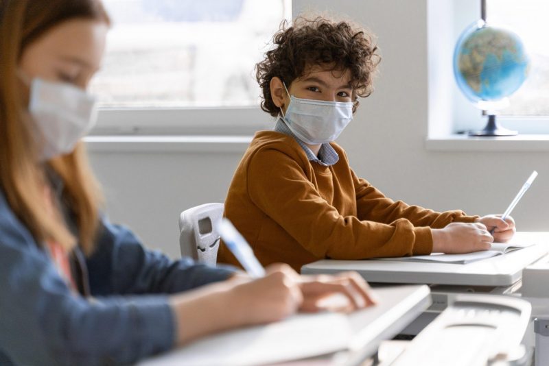 Ainda há 23 escolas de Florianópolis com casos ativos de Covid-19