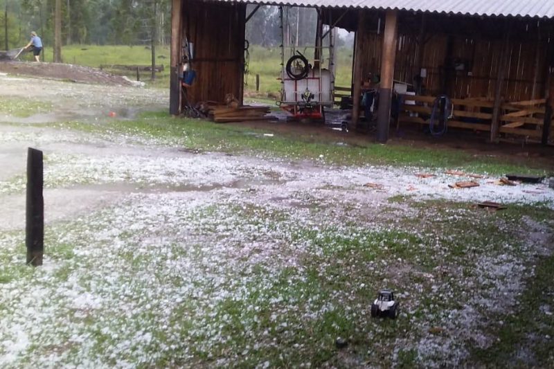 Granizo vem causando estragos pelas regi&otilde;es de SC – Foto: Radar Alto Vale/Divulga&ccedil;&atilde;o/ND