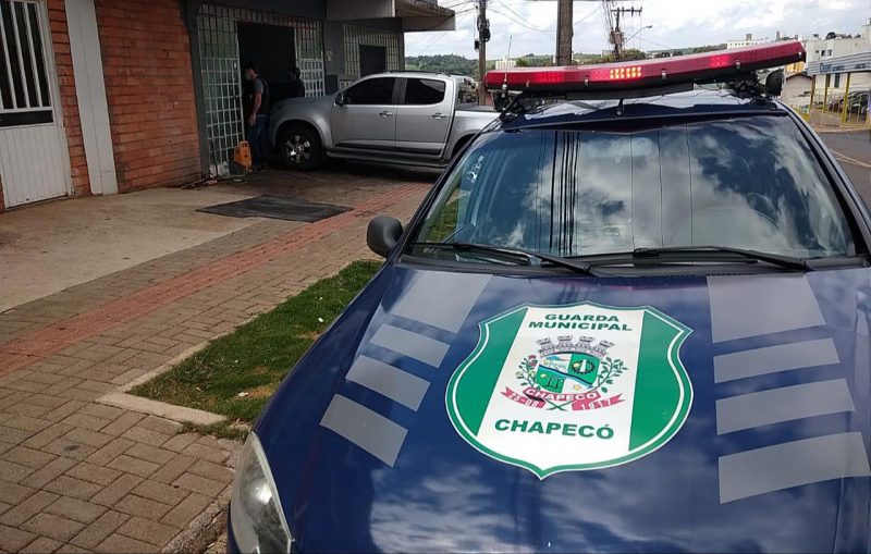 A oficina foi lacrada pela Guarda Municipal. – Foto: Guarda Municipal/Divulgação