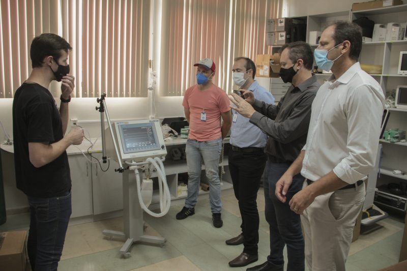 Respiradores ser&atilde;o utilizados no Hospital Regional Terezinha Gaio Basso. – Foto: Ivan Ansolin/FIESC/ND