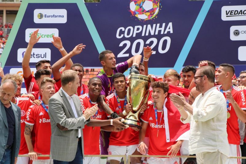 Inter, de Emerson J&uacute;nior [em destaque], levantou a Copa S&atilde;o Paulo de Futebol pela 5&ordf; vez na hist&oacute;ria – Foto: SCI/divulga&ccedil;&atilde;o