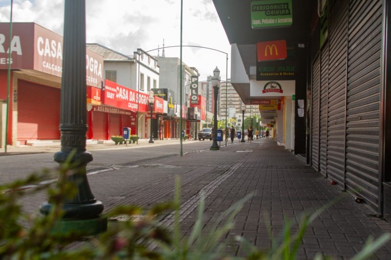 Secret&aacute;rios estaduais da Sa&uacute;de querem medidas de isolamento mais duras – Foto: Almir Rodrigues/NDTV