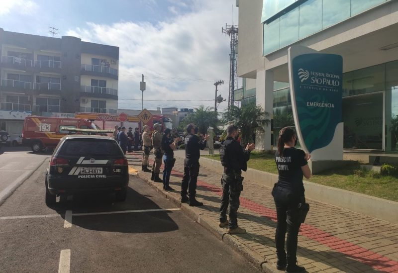 Homenagem em frente ao hospital de Xanxerê aconteceu nesta manha de quinta-feira (25) – Foto: Lance Notícias/Divulgação