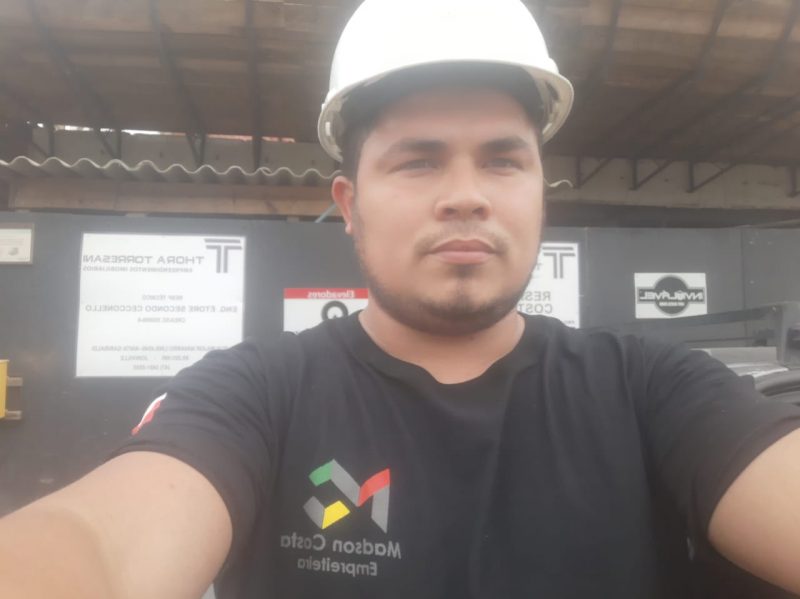 Madson chegou como pedreiro e conseguiu abrir a pr&oacute;pria empresa em Joinville – Foto: Arquivo pessoal/ND