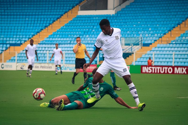 Metropolitano x Figueirense, na estreia do Catarinense que teve que acontecer no est&aacute;dio da Ressacada – Foto: Patrick Floriani/FFC/divulga&ccedil;&atilde;o