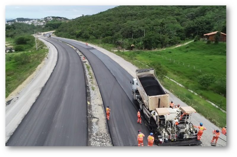 Pavimento do Contorno Vi&aacute;rio j&aacute; est&aacute; adiantado no trecho Norte. – Foto: F&aacute;brica de Comunica&ccedil;&atilde;o/ND