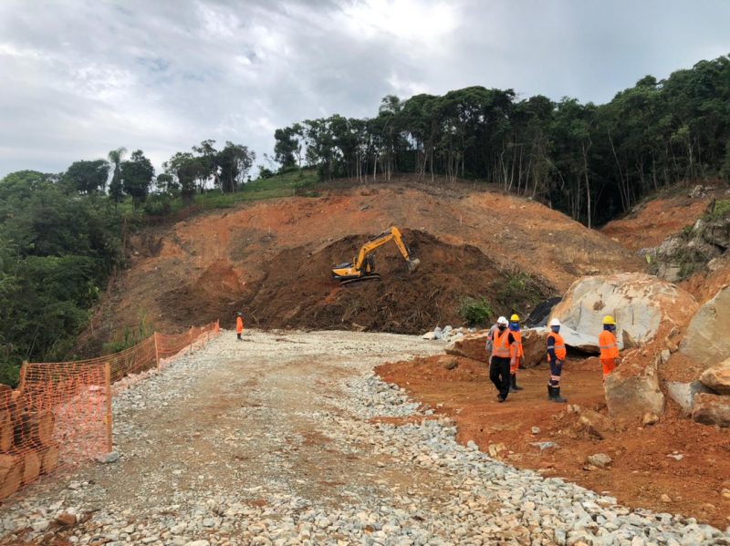 Um dos quatro t&uacute;neis que come&ccedil;a a ser aberto em etapa da obra considerada fundamental para sua conclus&atilde;o – Foto: Fabrica de Comunica&ccedil;&atilde;o/ND
