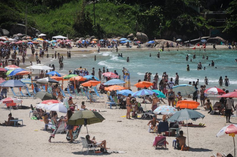 Praia da Joaquina costuma atrair muitos turistas, em Florianópolis – Foto: Leo Munhoz/ND
