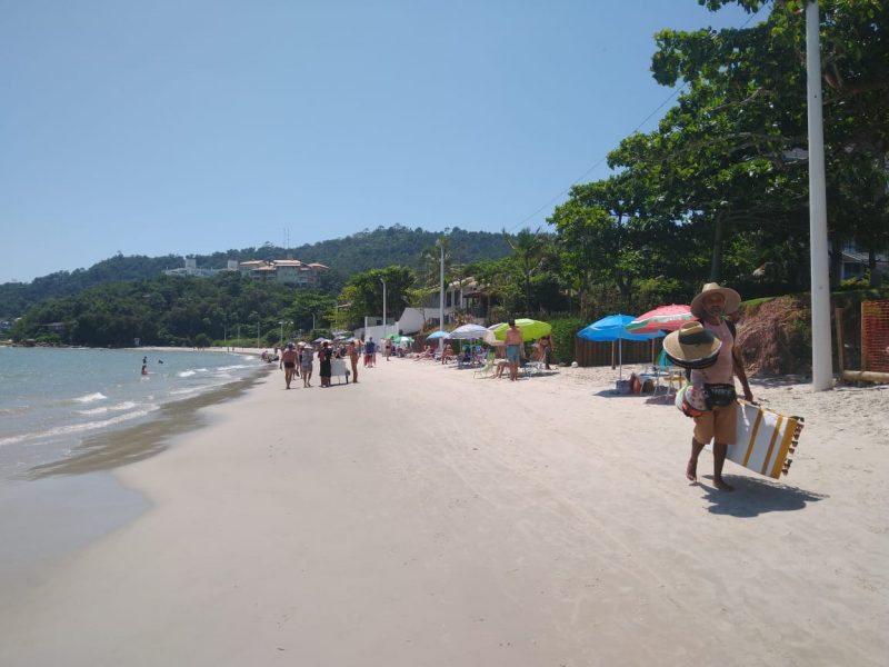 Pacote de obras da prefeitura municipal inclui engordamento da praia de Jurer&ecirc; Tradicional – Foto: Bruna Stroisch/ND