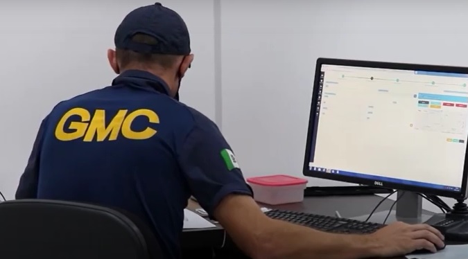 Guarda Municipal em atendimento de denúncias de descumprimento de restrições da Covid-19